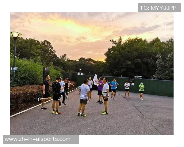 来自全市各区的跑团会聚宝山，抢夺“最强”称谓